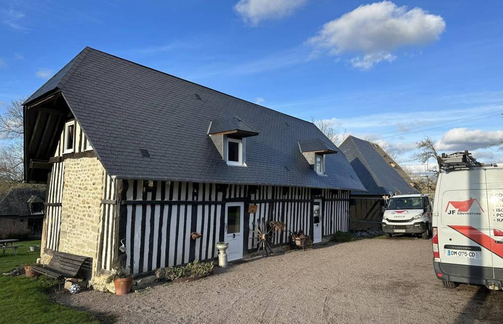Création de toiture à Saint-Pierre en Auge